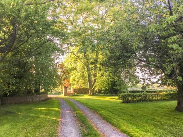 Flanders Hall West Burton Luaran gambar